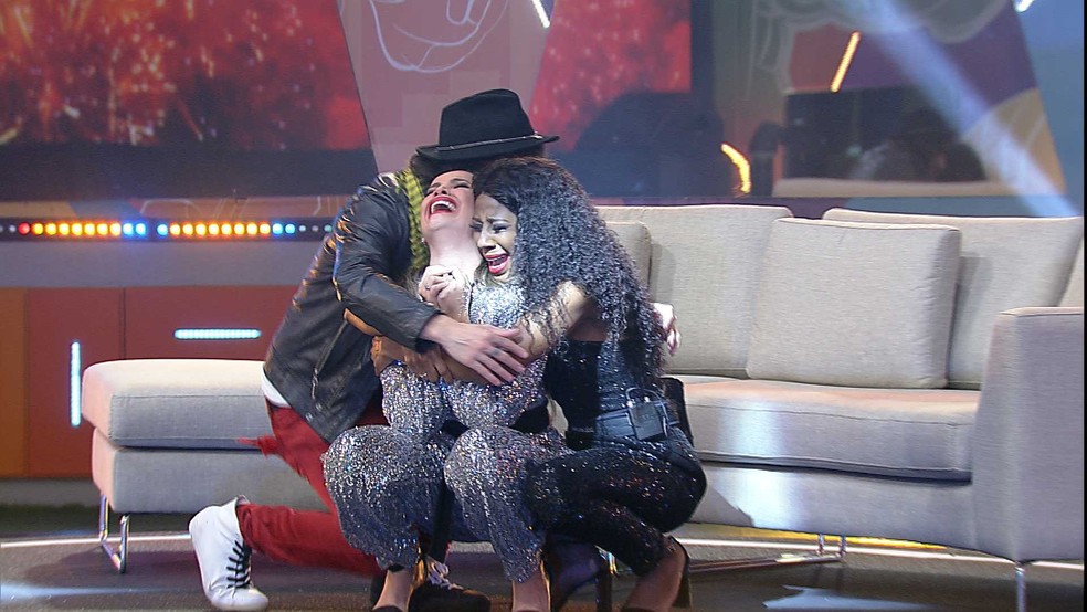 BBB21: A emoção foi grande entre os finalistas — Foto: Globo