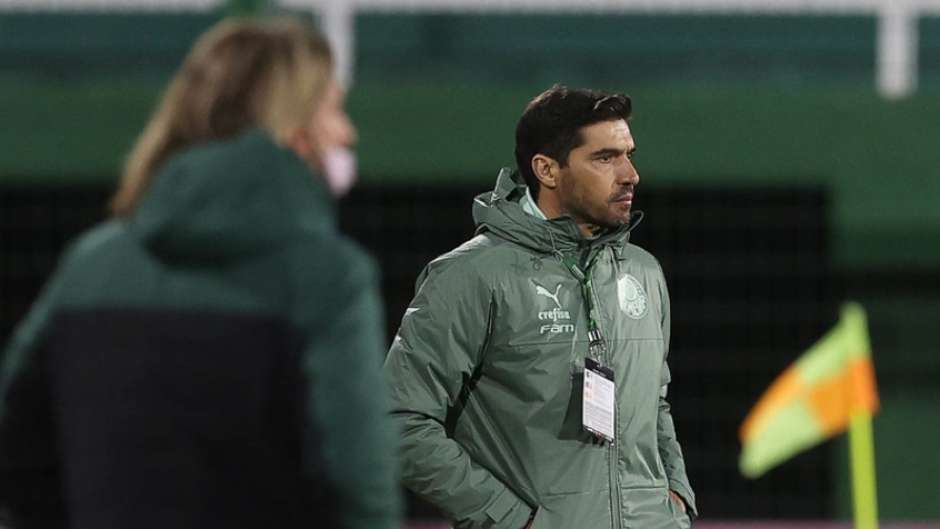 Abel comandou o Verdão em mais uma vitória na Argentina (Foto: Cesar Greco/Palmeiras) Foto: Lance!
