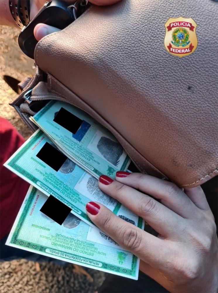 PF prende sete pessoas usando documentos falsos para sacar benefícios na Caixa