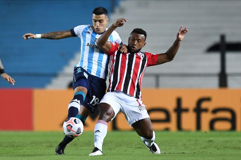 Time misto do Racing venceu o Sporting Cristal no Peru — Foto: Divulgação/Conmebol