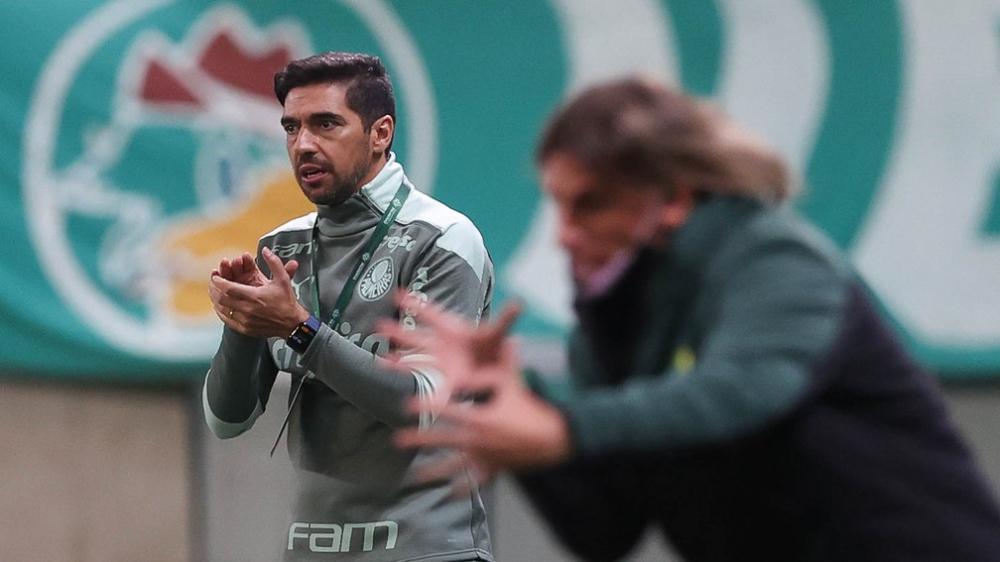 Abel Ferreira, técnico do Palmeiras, na partida contra o Defensa y Justicia — Foto: César Greco/Agência Palmeiras
