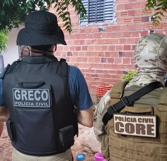 Foragido da Justiça por roubo e tráfico de drogas é preso na Zona Leste de Teresina