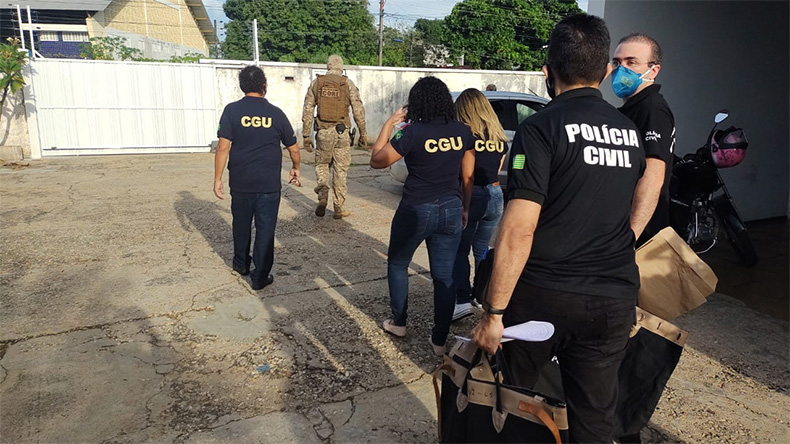 Polícia Civil cumpre mandados contra empresários e agentes públicos em Teresina