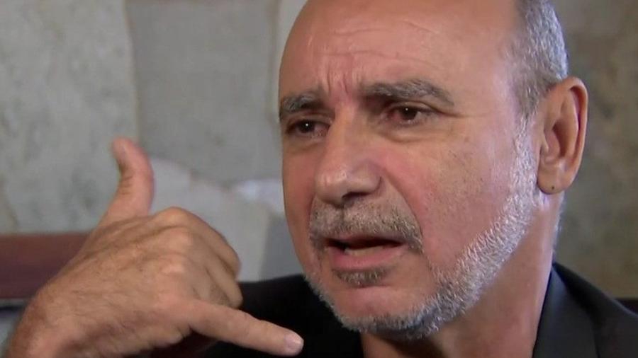 Denunciado, Queiroz quer ser deputado federal e comenta: 'Boa ideia'
