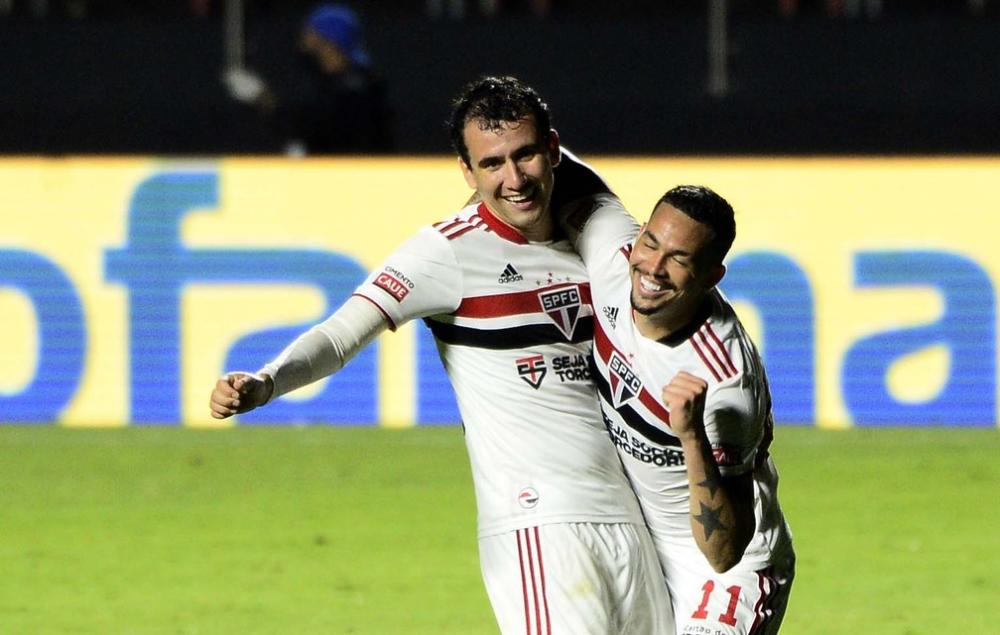 São Paulo 9 x 1 4 de Julho: Pablo e Luciano — Foto: Marcos Ribolli