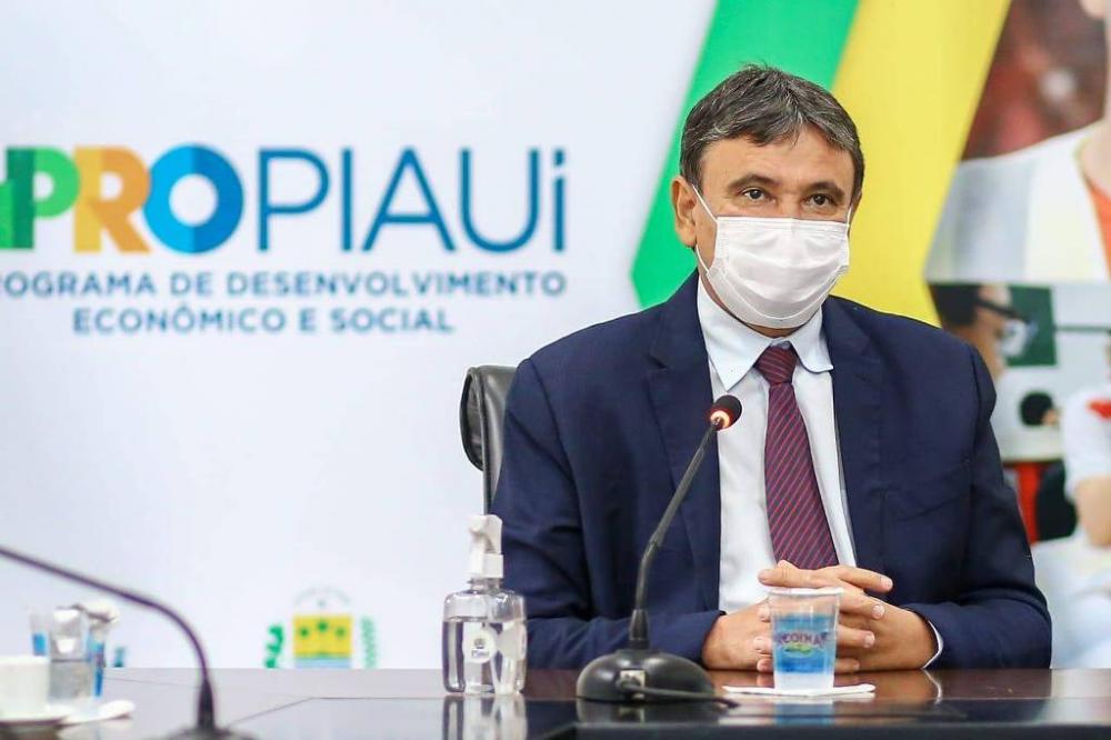 Para Wellington Dias, Jair Bolsonaro quer jogar querosene em incêndio
