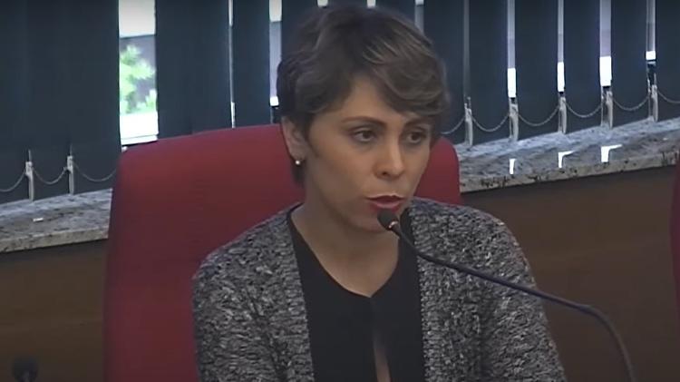 Delegada da PF foi retirada de caso após pedir busca no Planalto