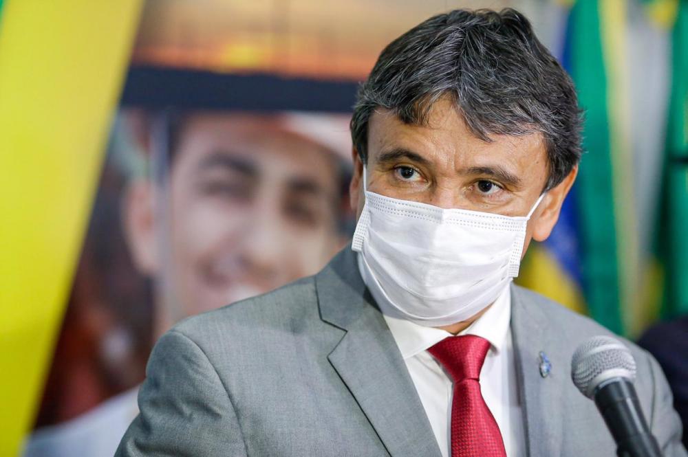 Wellington Dias abre crédito para comprar unidades móveis de saúde