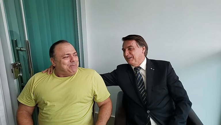 Pazuello tentou demitir suspeito de pedir propina, mas Bolsonaro impediu