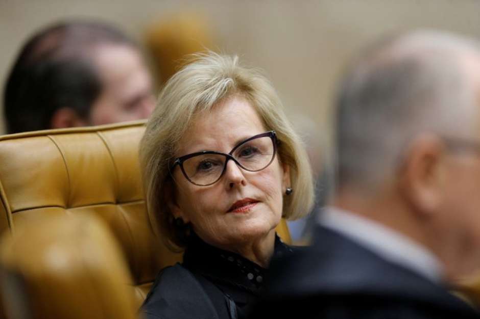 Rosa Weber rejeita esperar CPI para investigar Bolsonaro