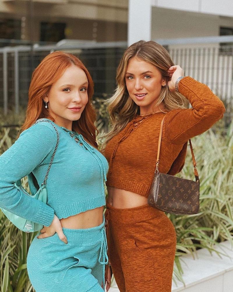 Larissa Manoela e Bianca (Foto: Reprodução/Instagram)