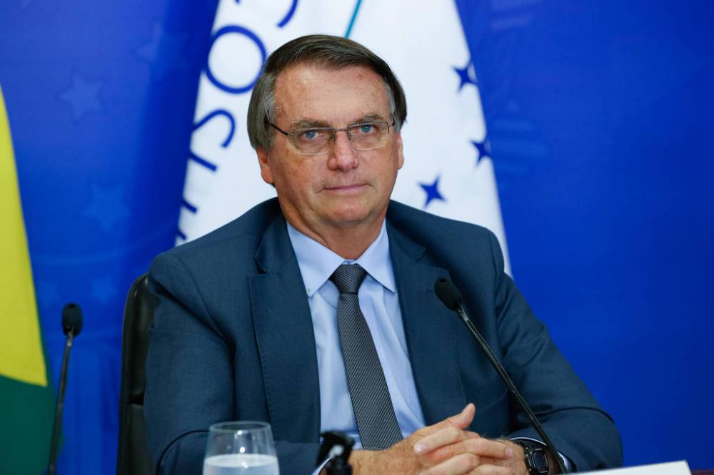 PF abre inquérito para investigar se Bolsonaro prevaricou no caso Covaxin