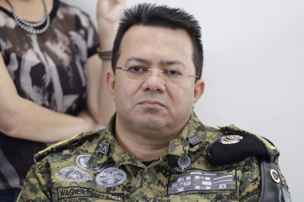 Coronel da PM é agredido em assalto e é levado para hospital de Teresina