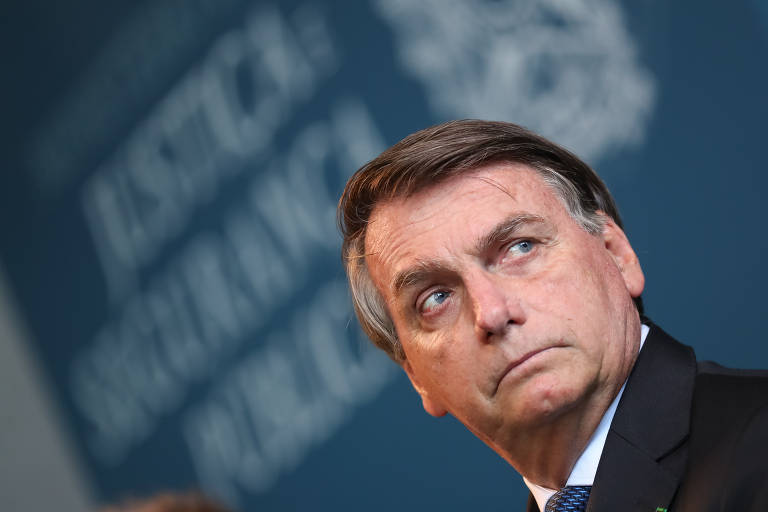 Bolsonaro diz que vai fazer reforma ministerial e estuda mudar Casa Civil