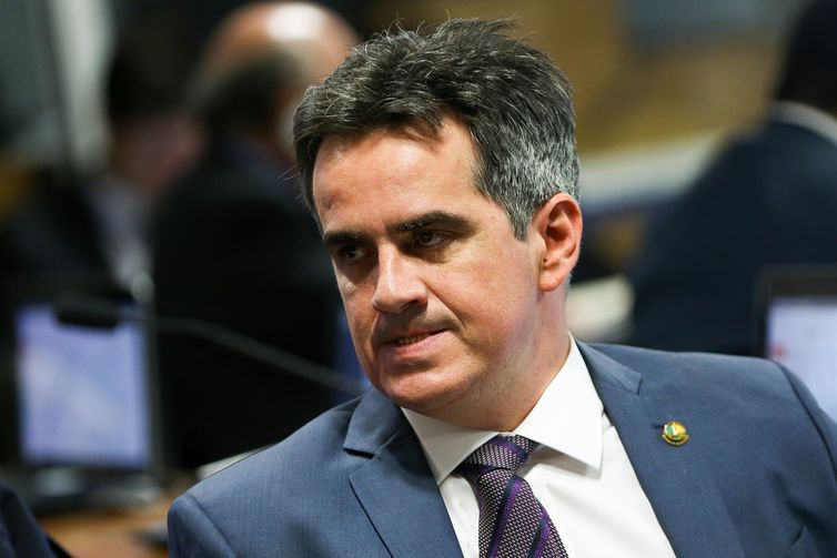 Cotado para ministério, Ciro Nogueira chamou Bolsonaro de 'fascista' em 2017