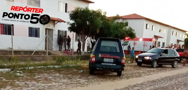 Homem é executado a tiros dentro de apartamento em Parnaíba