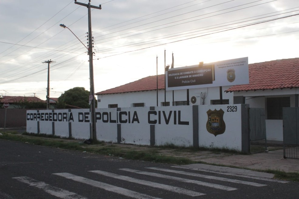 Delegado suspeito de estuprar adolescente é preso em Parnaíba
