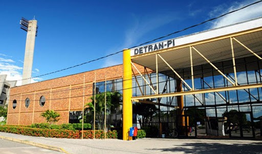 Após paralisação, Detran promete regularizar demanda acumulada