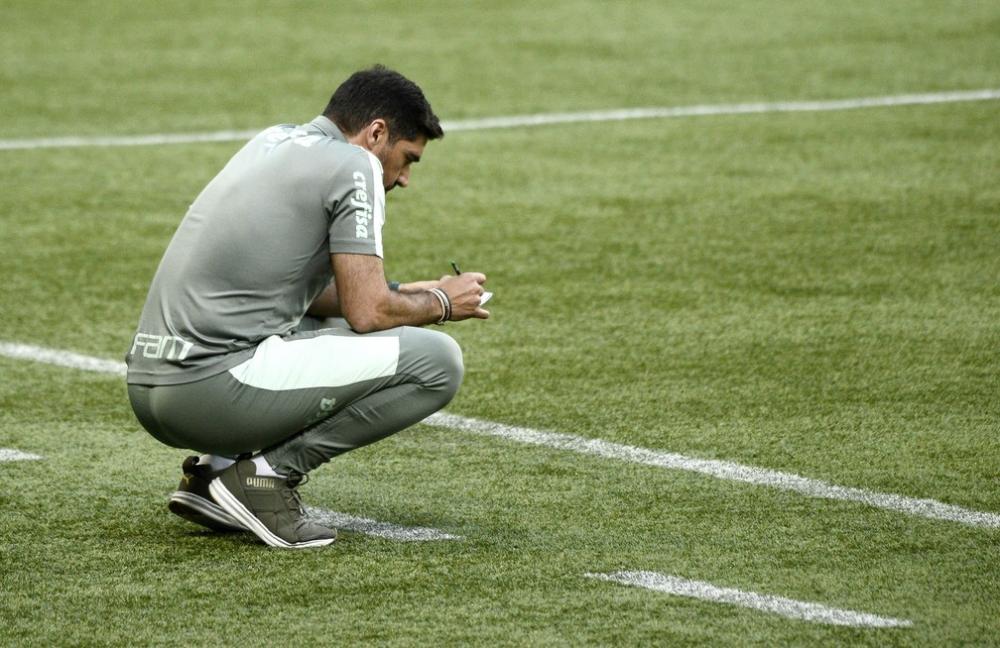 Abel Ferreira, técnico do Palmeiras, na derrota para o Flamengo — Foto: Marcos Ribolli