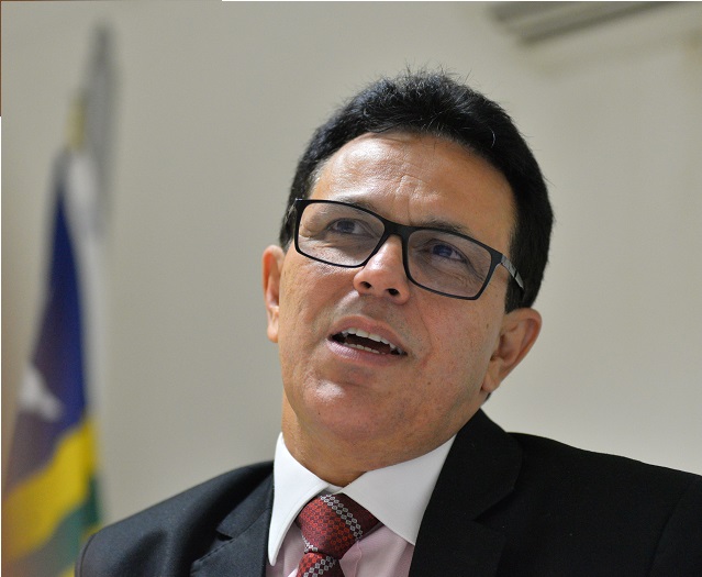 Eleição do TCE: MDB nega qualquer diálogo com o PT para aliança com Flora