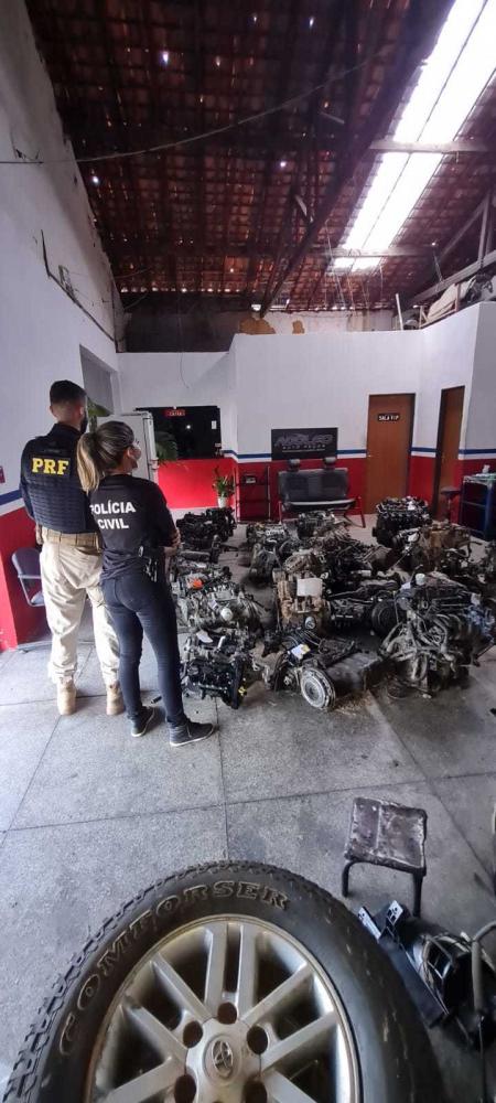 Polícia desvenda esquema de desmanche de veículos roubados em Teresina