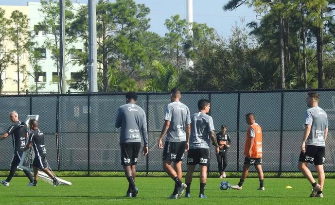 Com Tiago Nunes, Timão faz 1º jogo da temporada nos EUA