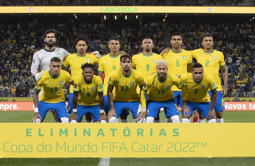 Jogadores titulares da seleção brasileira contra a Colômbia — Foto: Lucas Figueiredo / CBF