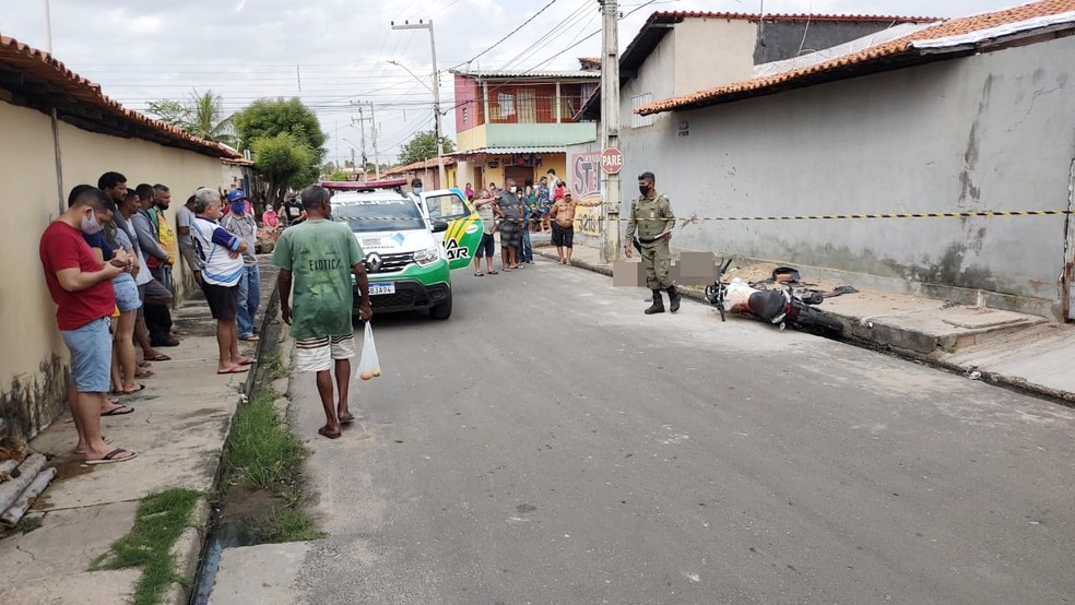 Suspeito de assalto é morto a tiros no bairro Dirceu, na Zona Sudeste