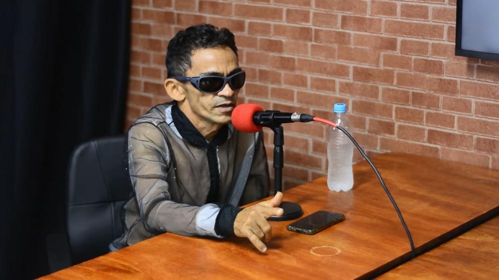 Gleyfy Brauly diz que gastou muito dinheiro com ‘novinha’: 