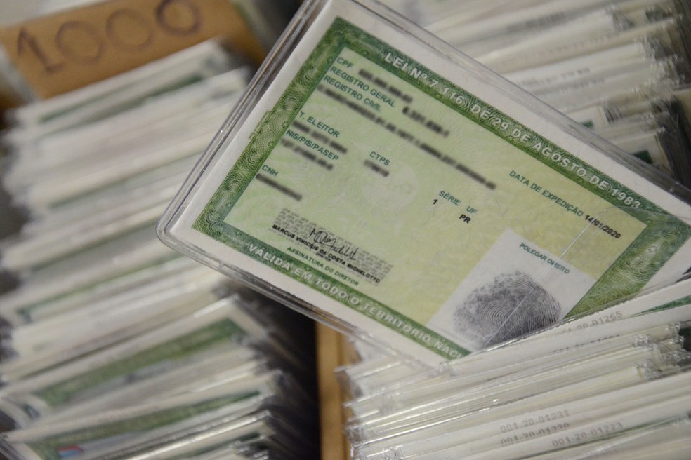 Polícia investiga roubo de cédulas de RG em Instituto de Identificação