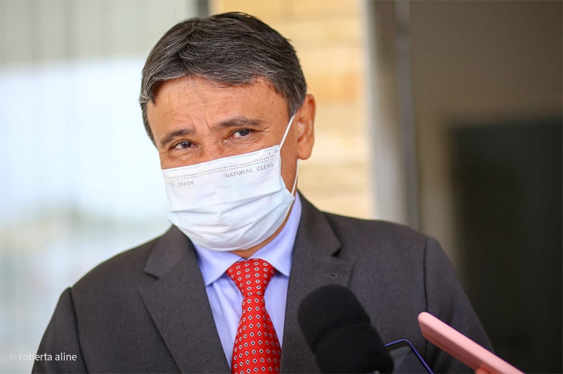 Governador afirma que banda que usou fogos na Expoapi será notificada