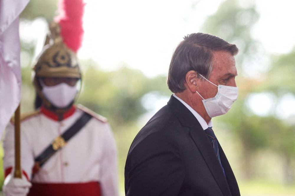 Bolsonaro deixa cerimônia de posse da André Mendonça no STF, nesta quinta (16) - Adriano Machado/Reuters