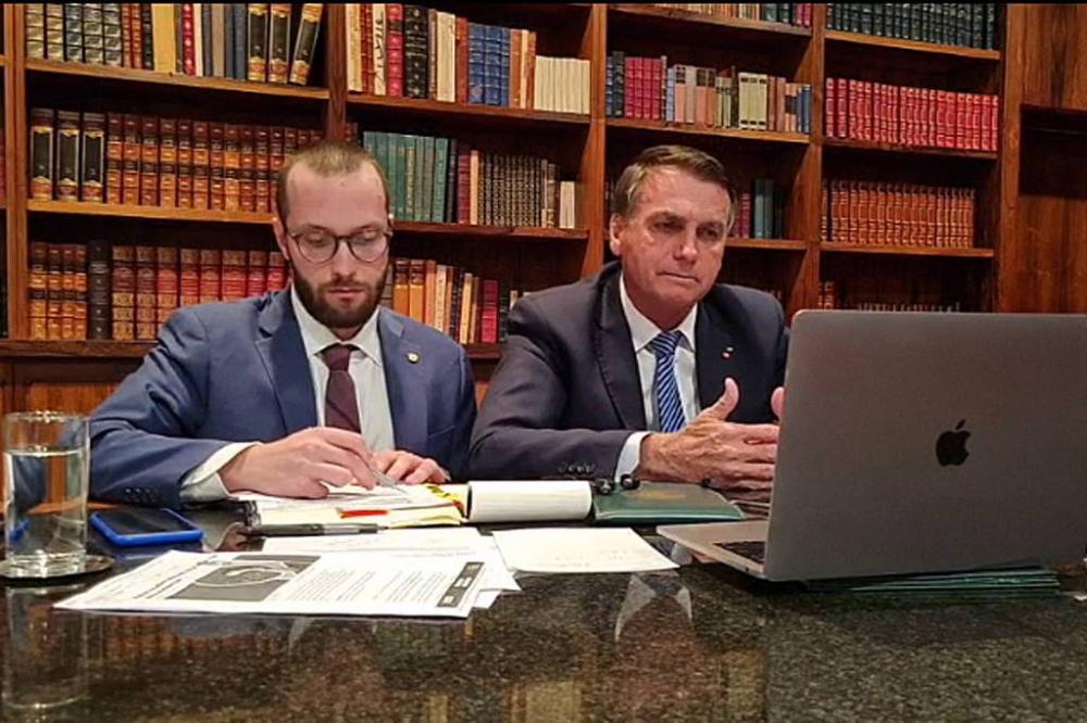 PF aguarda Bolsonaro definir data para depor sobre inquérito de hacker do TSE