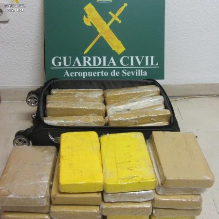 Militares traficaram drogas em aviões da FAB 30 vezes, diz informante à PF