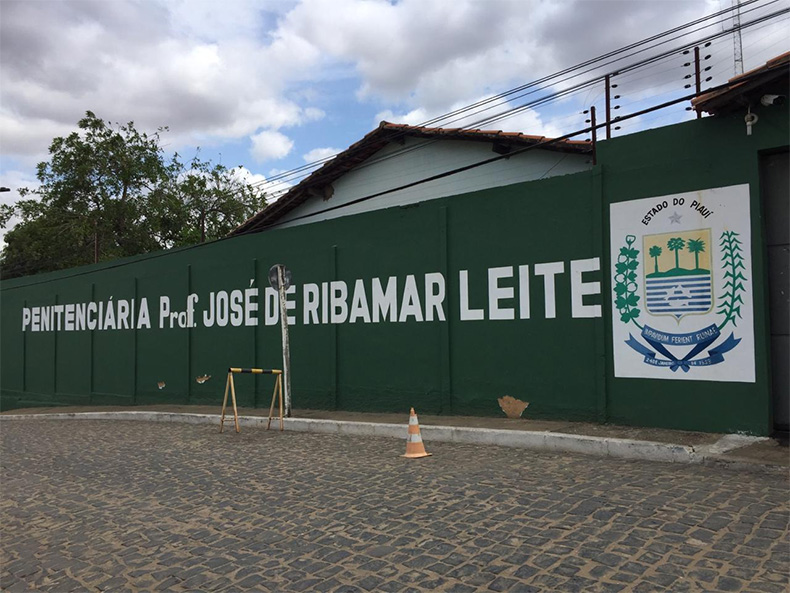 Dez presos fogem da Casa de Custódia de Teresina durante a madrugada