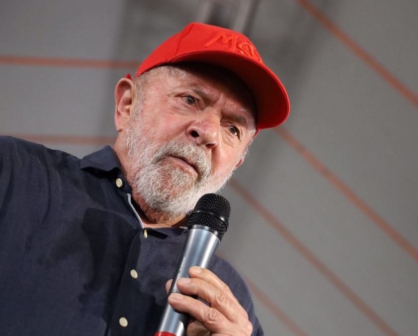 Segundo Lula, o presidente Jair Bolsonaro 