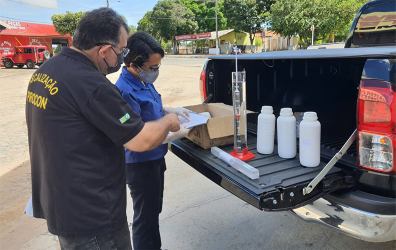 ANP autua postos em Teresina e Altos após encontrar irregularidades