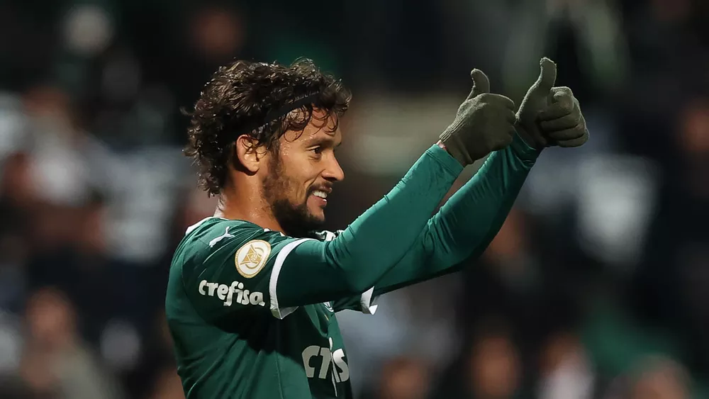 Palmeiras e Scarpa conversam para renovar, mas Europa adia acerto