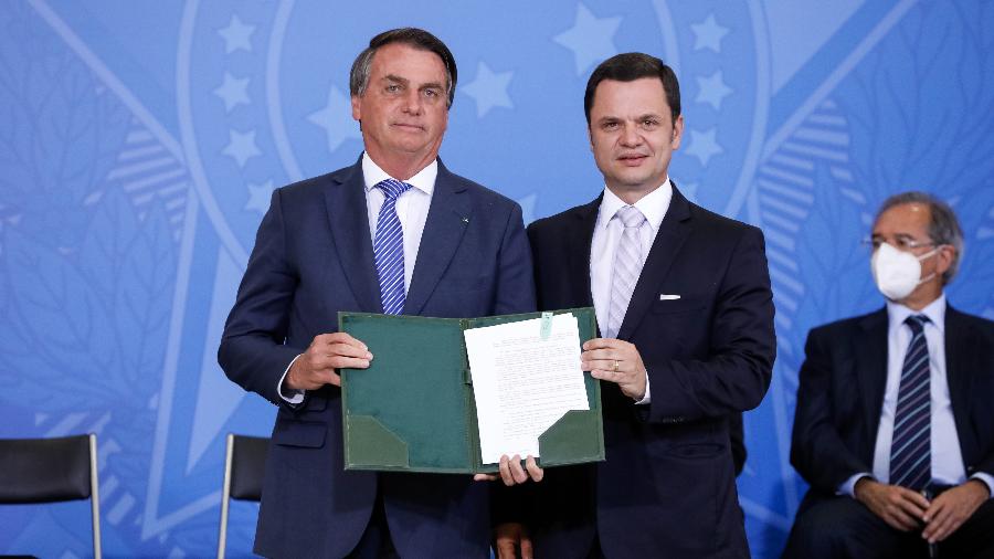 Bolsonaro viajou com quatro ministros para Los Angeles para participar da Cúpula das Américas | Imagem: Alan Santos/ PR