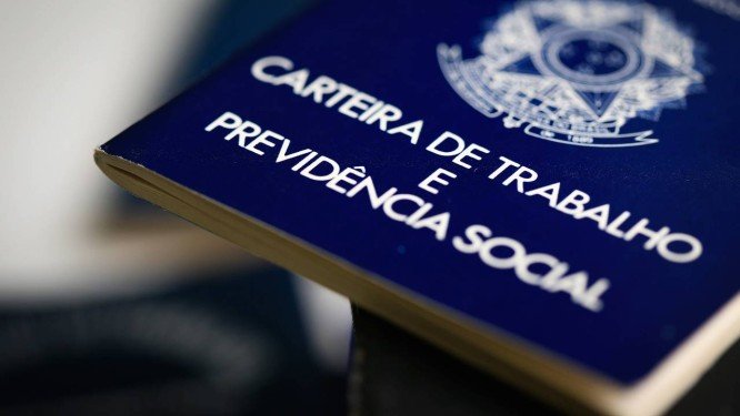 Sine disponibiliza mais de 100 vagas de emprego em Teresina