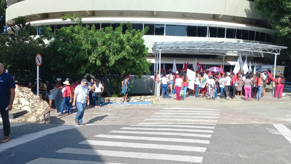 Mulheres quilombolas são recebidas com tiros de alerta em protesto contra Equatorial