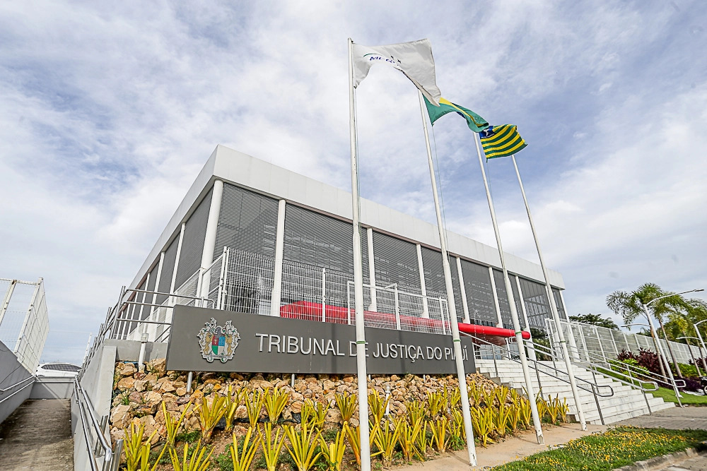 TJ envia à Alepi projeto que aumenta salário dos desembargadores para R$ 41 mil