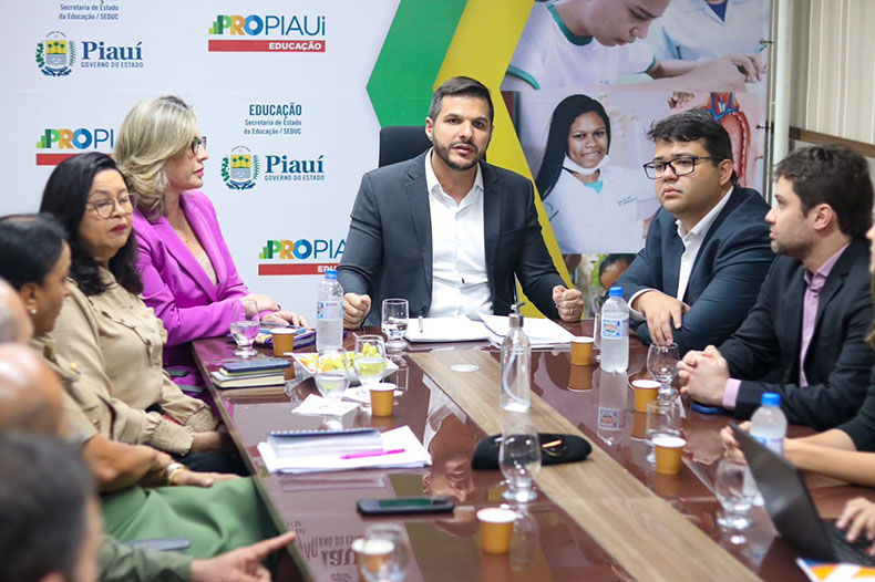 Secretarias definem ações para uma cultura de paz nas escolas