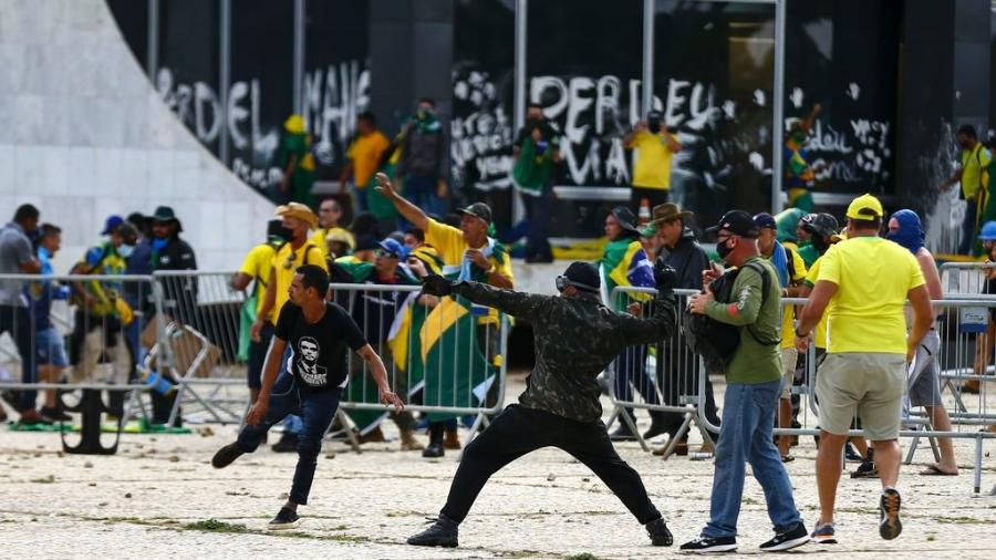 Ataque de bolsonaristas às sedes dos Três Poderes em Brasília | Imagem: Marcelo Camargo/ABr