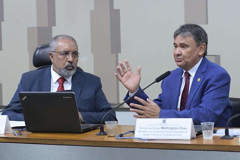 Wellington Dias defende que empresas usem o CadÚnico para contratações